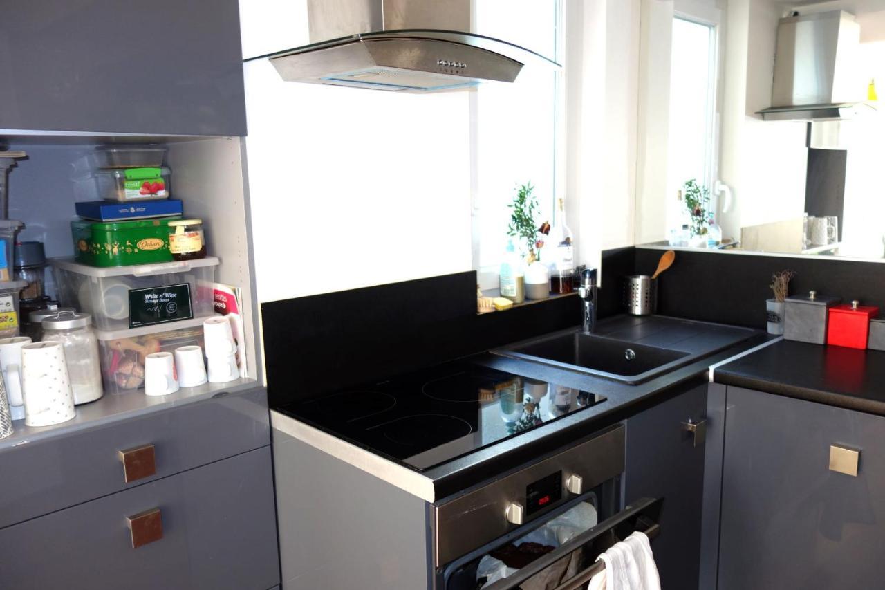 Apartment Beautiful Place With Mezzanine Near Montmartre *